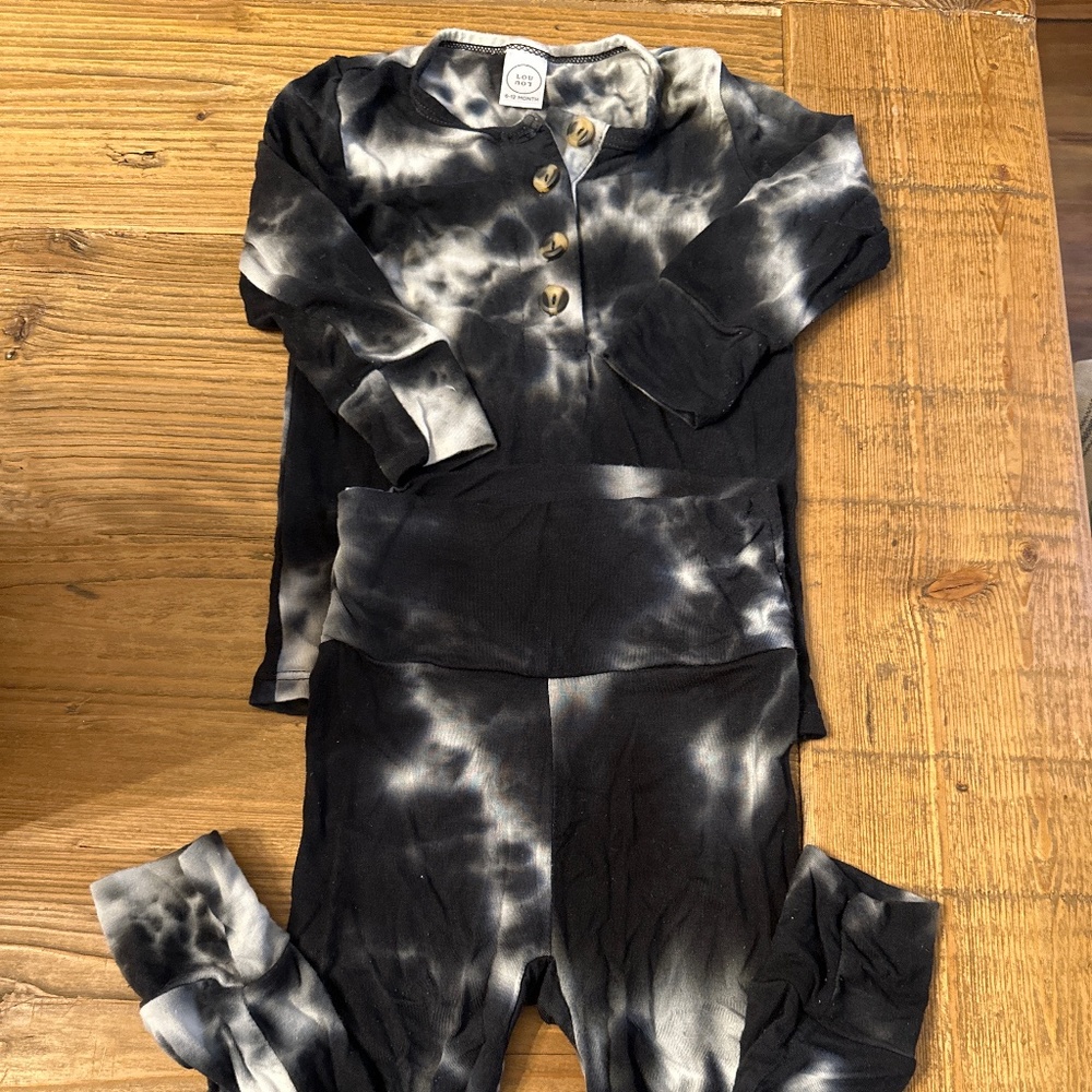 Lou Lou 6-12 month Pajamas